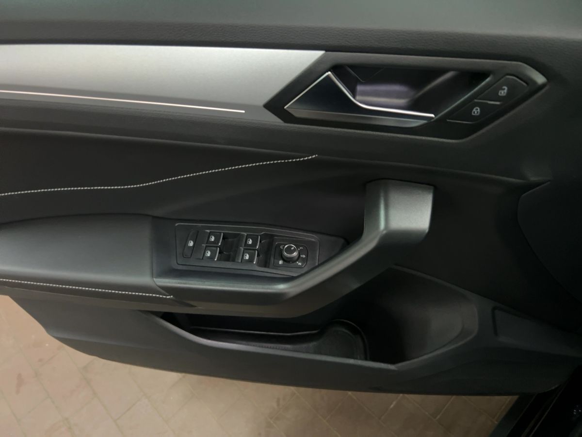 Volkswagen T-Roc - Bild 19
