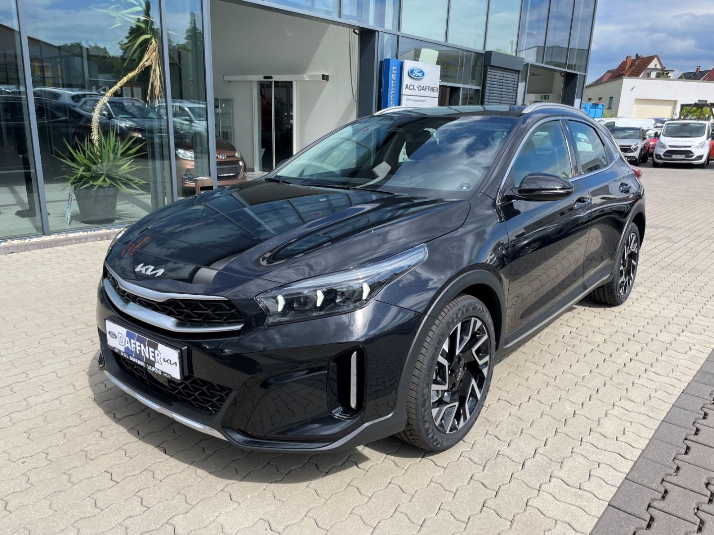 Fahrzeugabbildung Kia XCeed Spirit LED Schiebedach totWinkAss Kamera