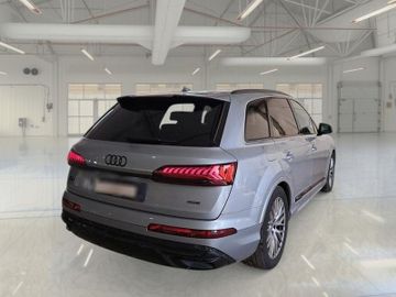 Audi Q7 - 4