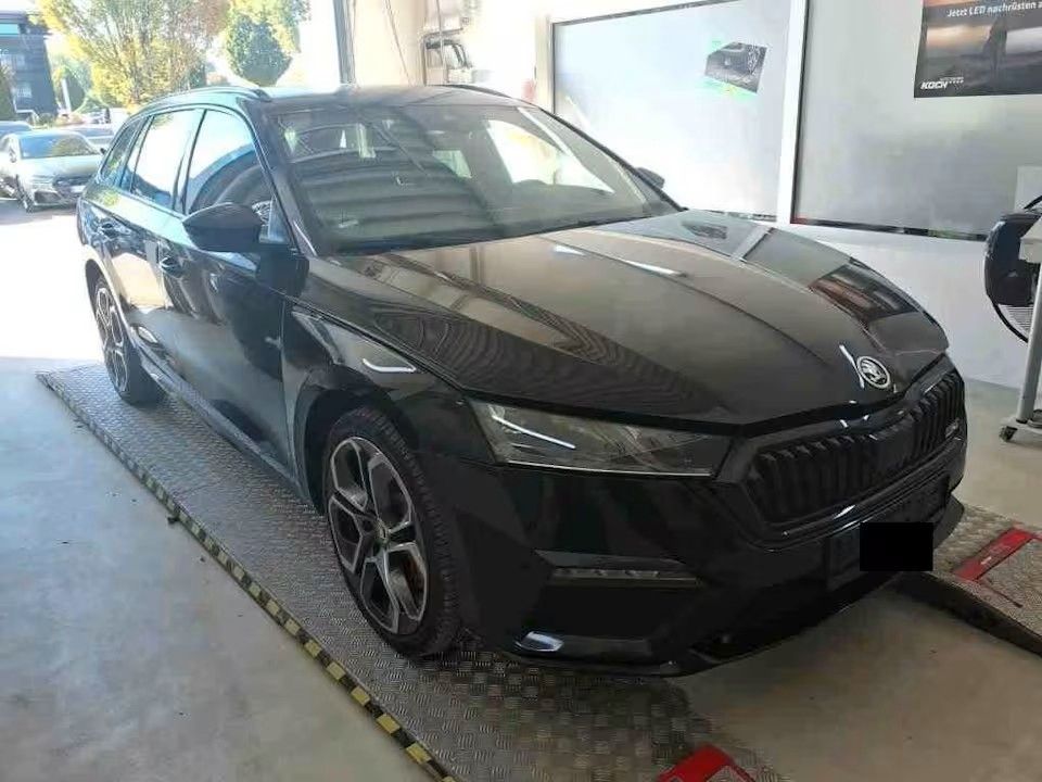 Skoda Octavia Combi RS iV Hybrid LED Top Zustand imagem 2