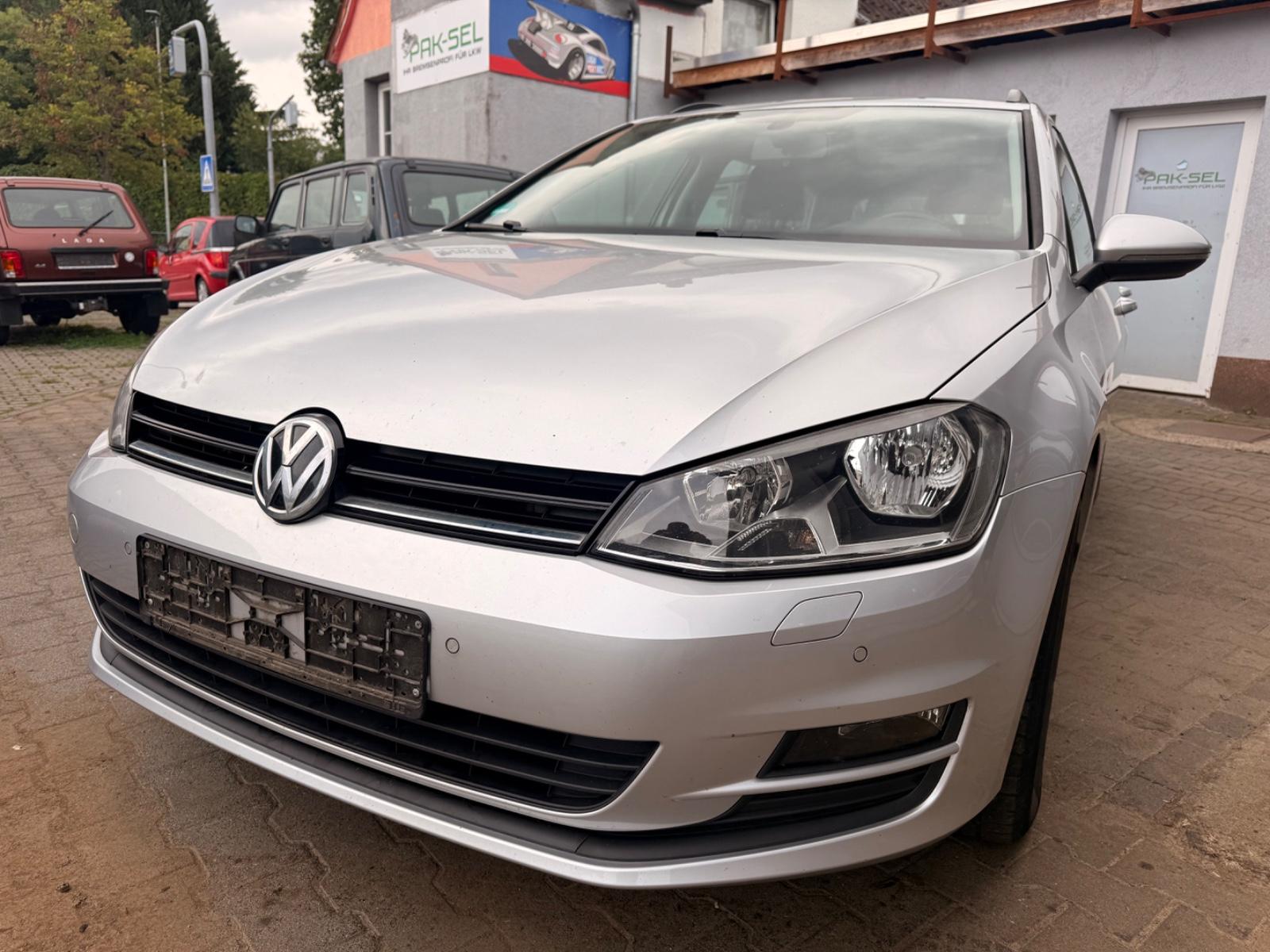 Volkswagen Golf VII Variant Comfortline BMT