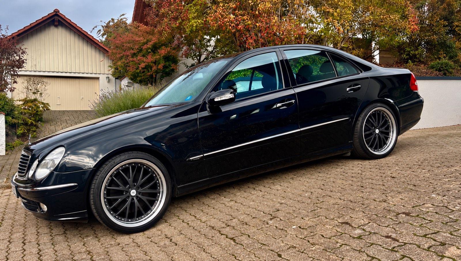 Mercedes-Benz E 270