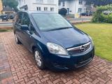 Opel Zafira - 7 Sitzer, AHK - TÜV bis 03/2028 - Opel Zafira mit Diesel-Antrieb: Limousine