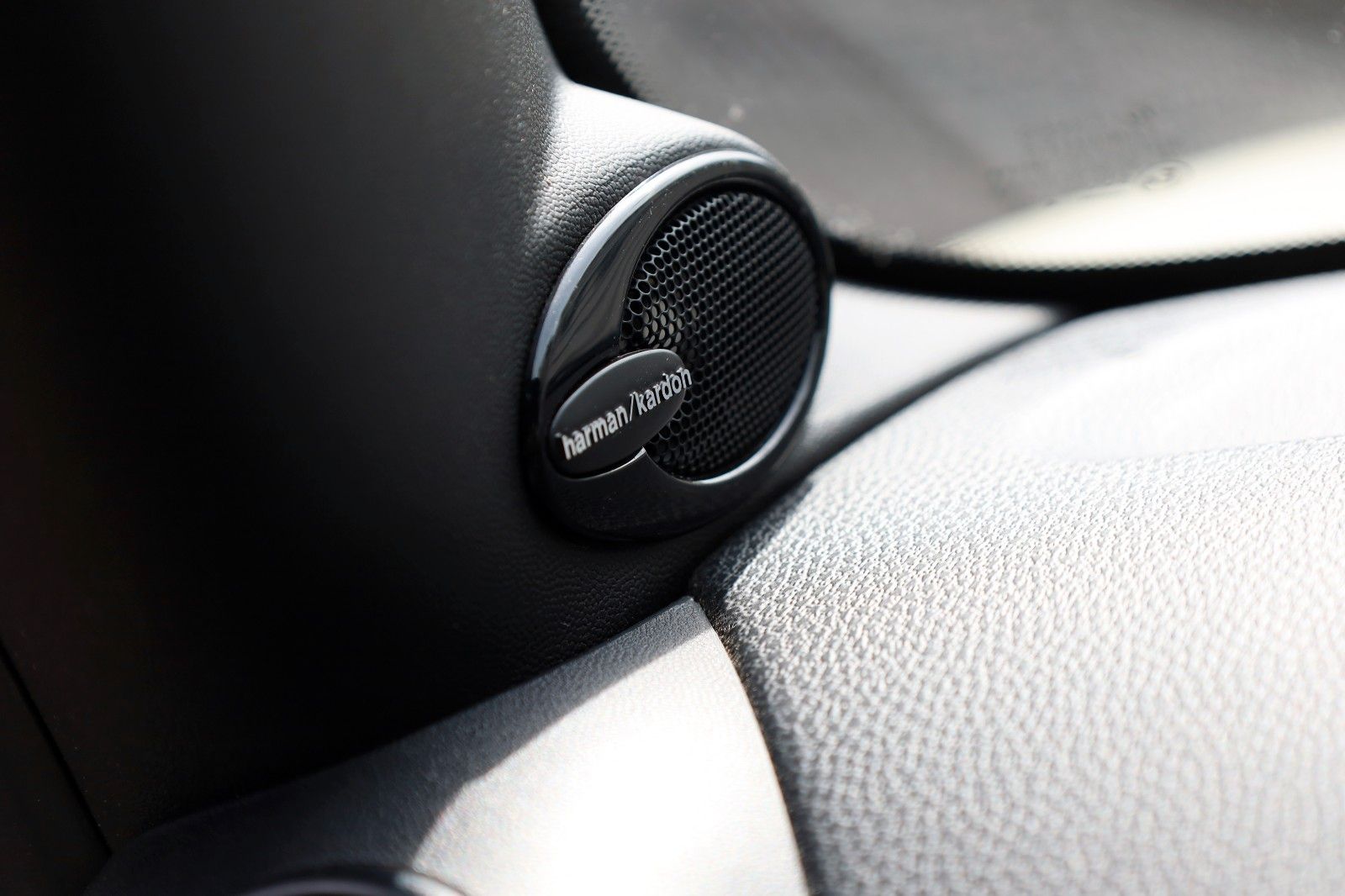 Fahrzeugabbildung MINI Clubman Cooper D T.Leder,Navi,Xenon,PanDach,SH