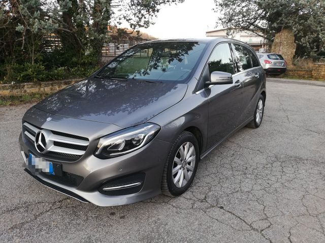 Mercedes-Benz Mercedes-benz B 180 B 180 d Automatic Premium