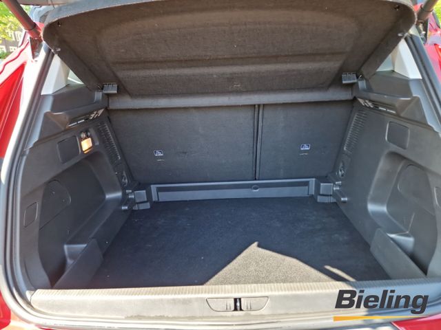 Grandland X Elegance 1.2 Turbo, NAVI , Sitzheizu