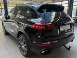 Porsche Cayenne Diesel Platinum Edition, Automatik, SHZ - Porsche Cayenne S-Platinum-Edition