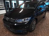 Volkswagen Touran Sound BMT/Start-Stopp - Volkswagen Touran mit Benzin-Antrieb: Geländewagen
