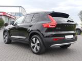 Volvo XC40 2.0 M-Hybrid Core LED Navi ACC Kamera USB - Volvo: Us