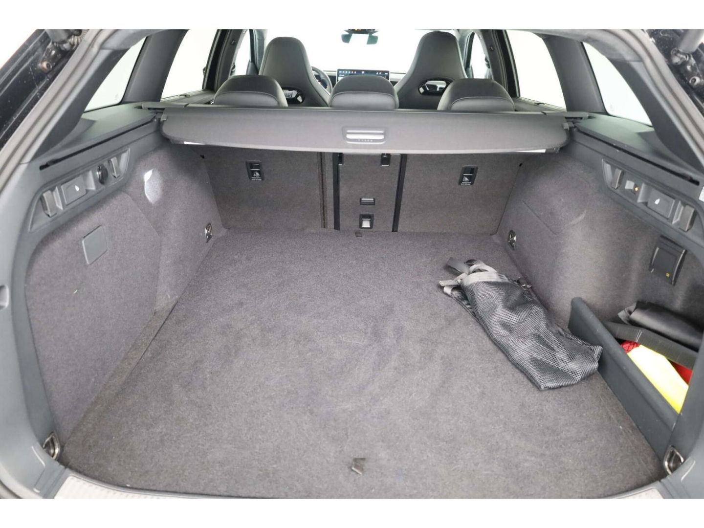 Volkswagen Passat - Bild 15