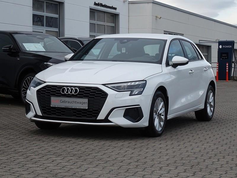Audi A3 Sportback 30 TFSI S-tronic / Business-Paket