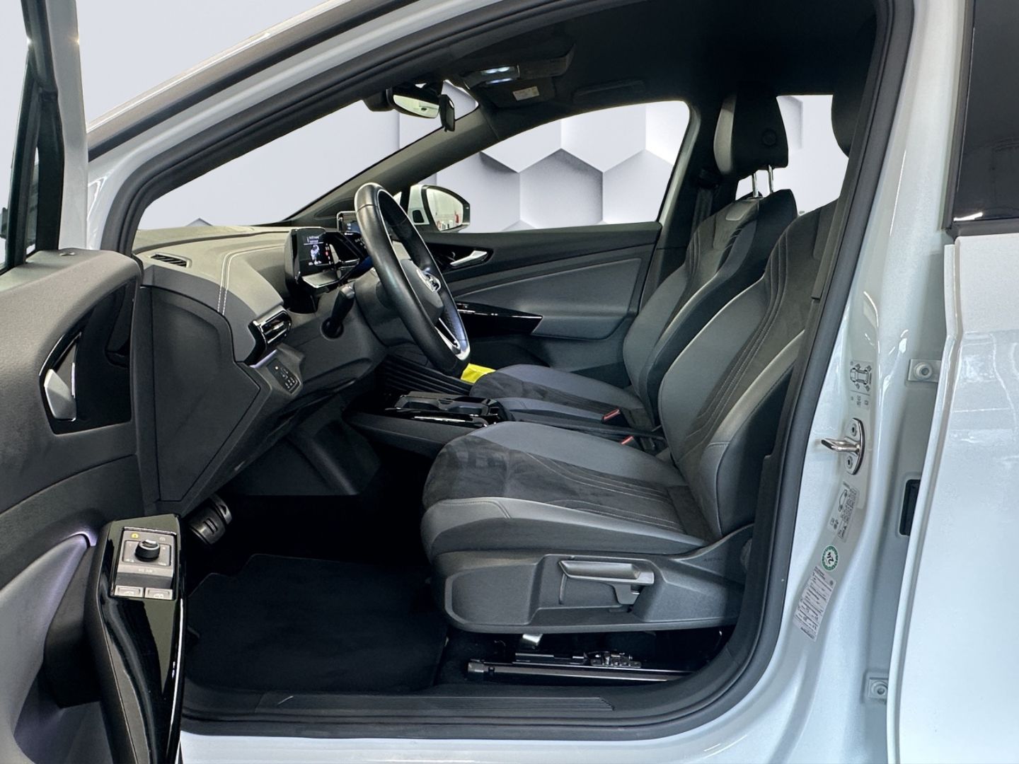 ID.4 150 kW Pro Performance 150kW LED AHZV Rückf