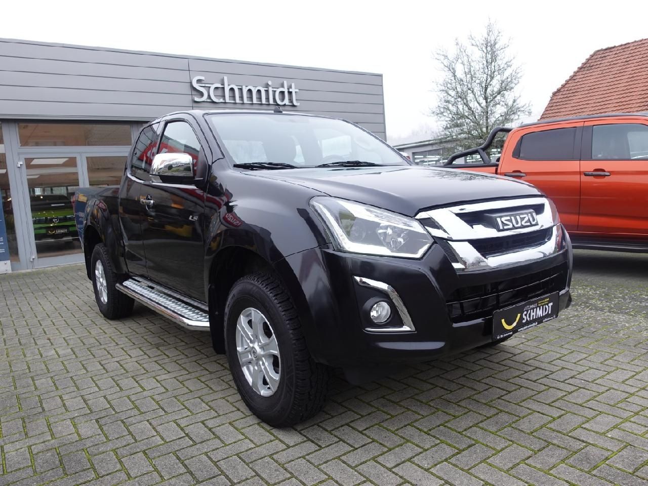 Fahrzeugabbildung Isuzu D-Max Space Cab 1,9 LS mit Luftfahrwerk