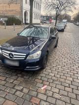 Mercedes-Benz Mercedes C200 - Mercedes-Benz C 200 aus 2012 mit Diesel-Antrieb: Kombi