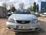 Toyota Avensis t22 - Toyota Avensis in Düsseldorf