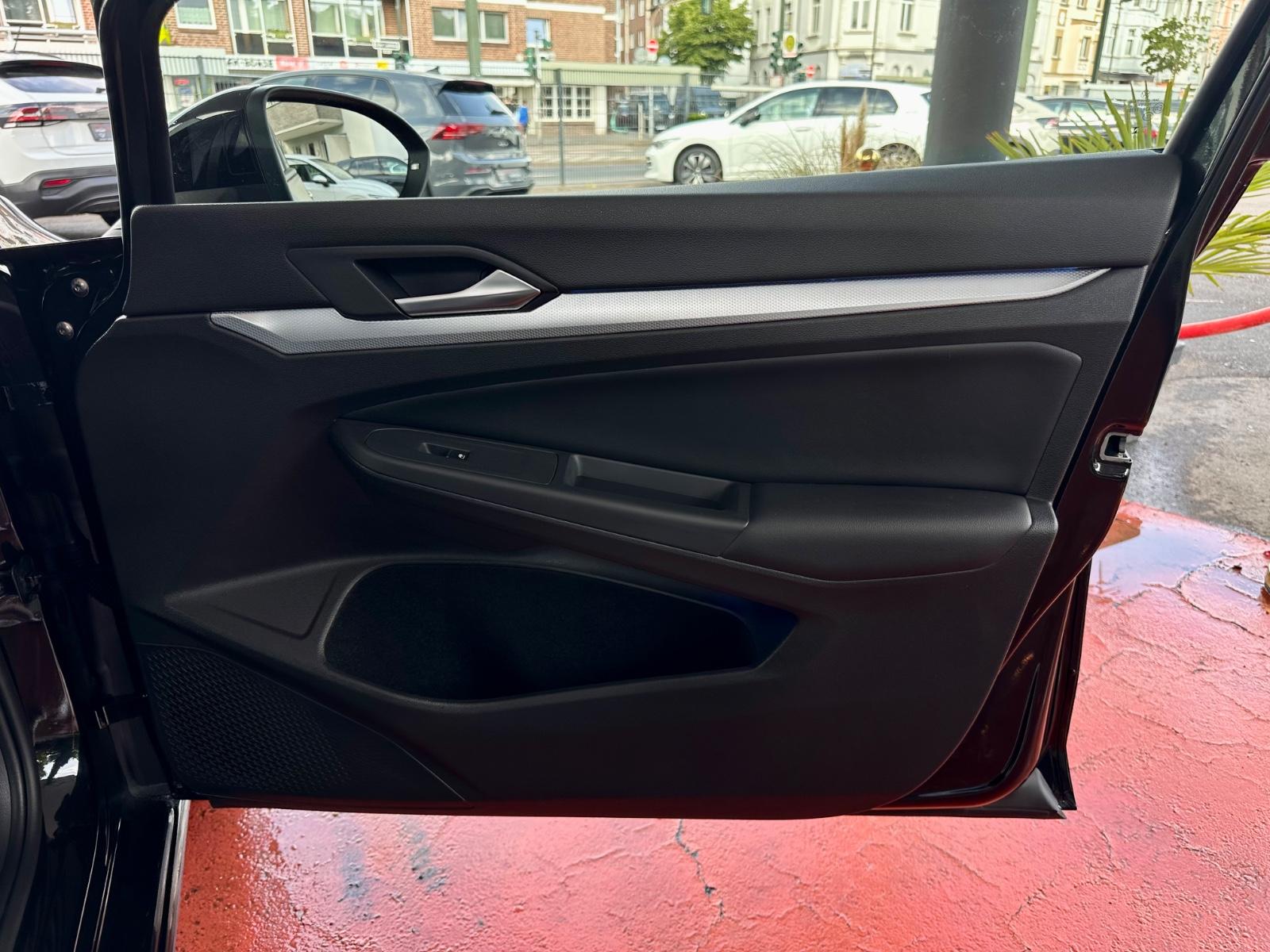 Volkswagen Golf 8 Goal 1.5 TSI LED App-Connect 1.Hand, миниатюра 24