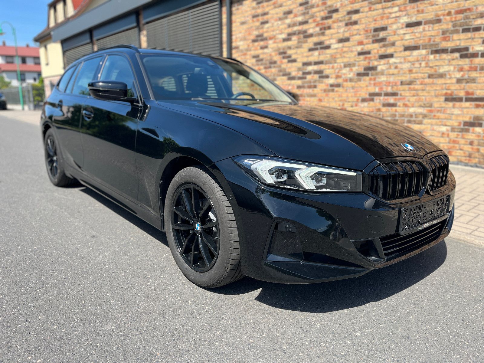 BMW 318i Touring Navi LED Shz Kamera foto 8