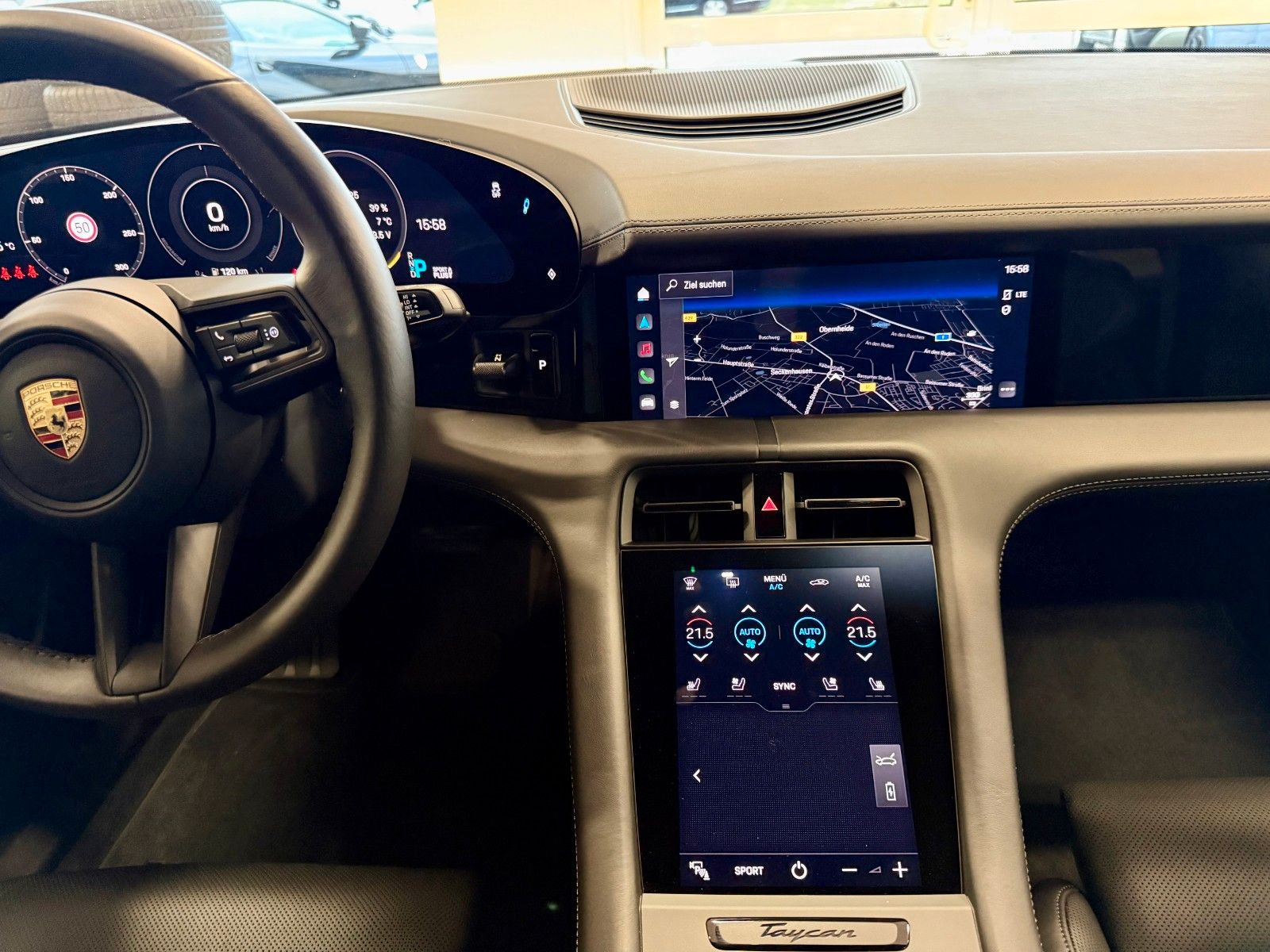 Fahrzeugabbildung Porsche Taycan ACC/BOSE/21Zoll/Klimasitze/APPROVED