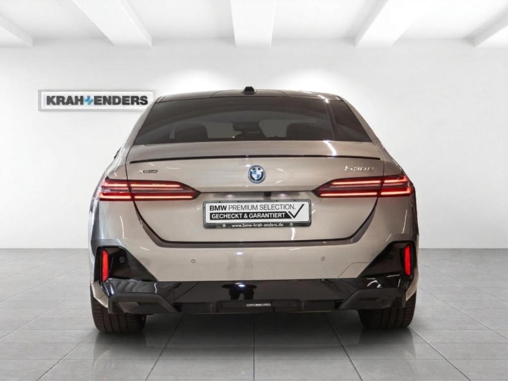 BMW 530 exMSport+AHK+Panorama+Navi+HUD+LED+RFK+Leder