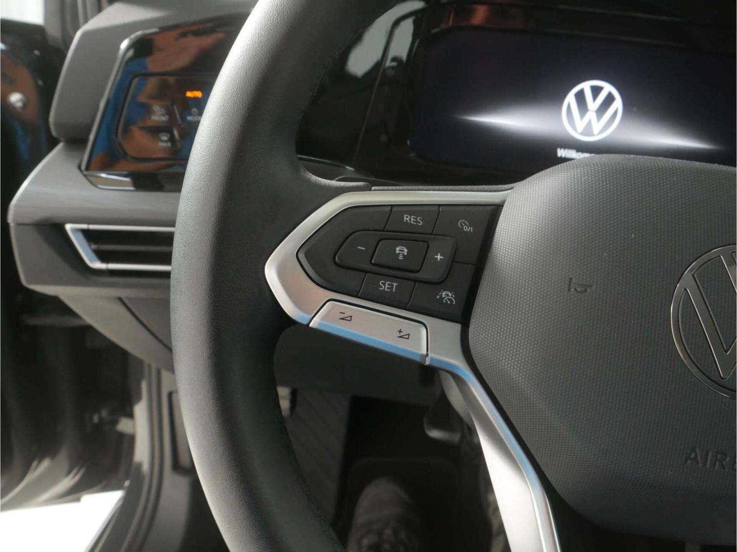 Volkswagen Golf 2.0 TSI Style DSG App-Connect/LED/17'', миниатюра 11