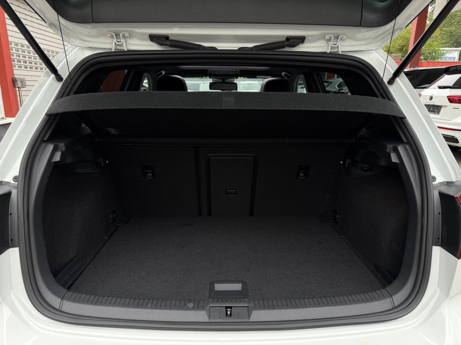 Volkswagen Golf VII Lim. GTI Clubsport*DYNAUDIO*PANO*LEDER*