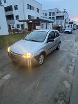 Opel Corsa 1.2 C TÜV bis 08/2026 - Opel Corsa aus 2004: 1.0