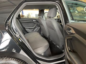 Audi A1 Sportback 25 TFSI *LED*DAB*TEMP**MFL*APS*