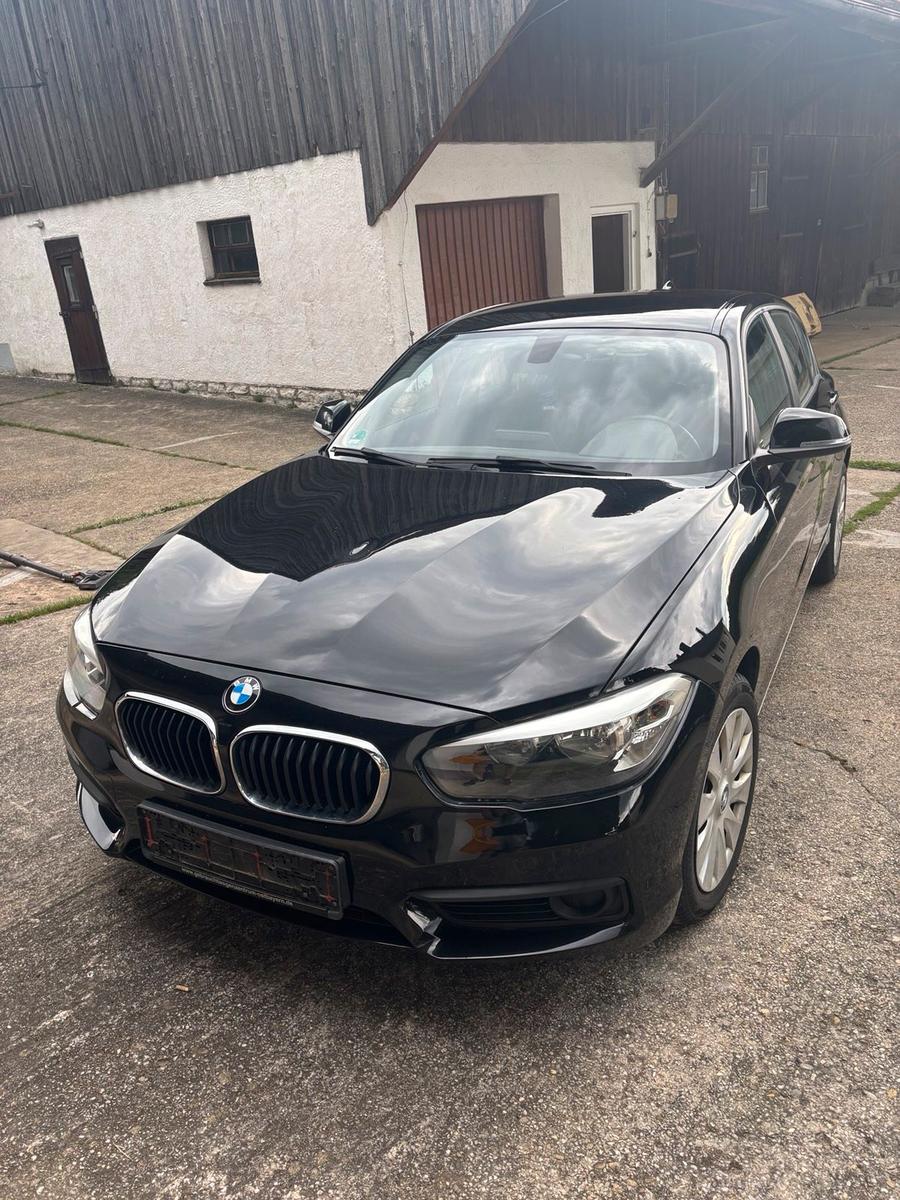 BMW 116 2015 — rear view