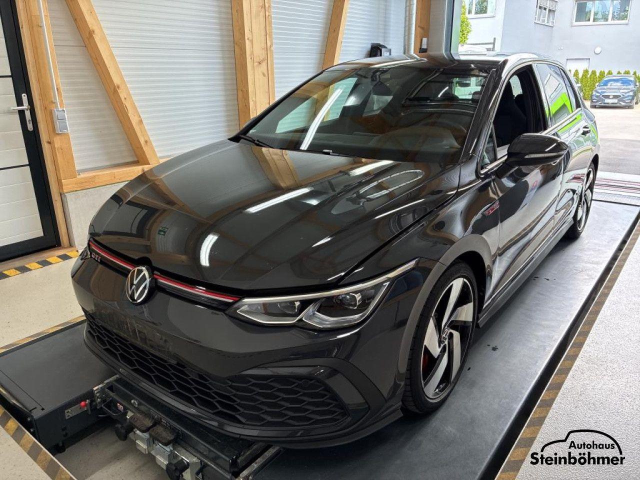 Volkswagen Golf GTI 2.0TSI 6-Gang LEDPlus NAV RearView Navi