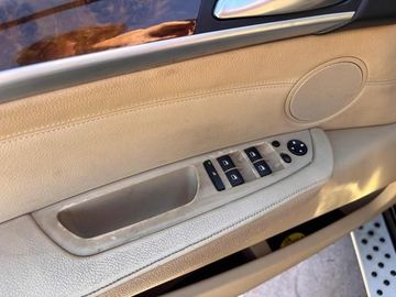 BMW X5 - 12