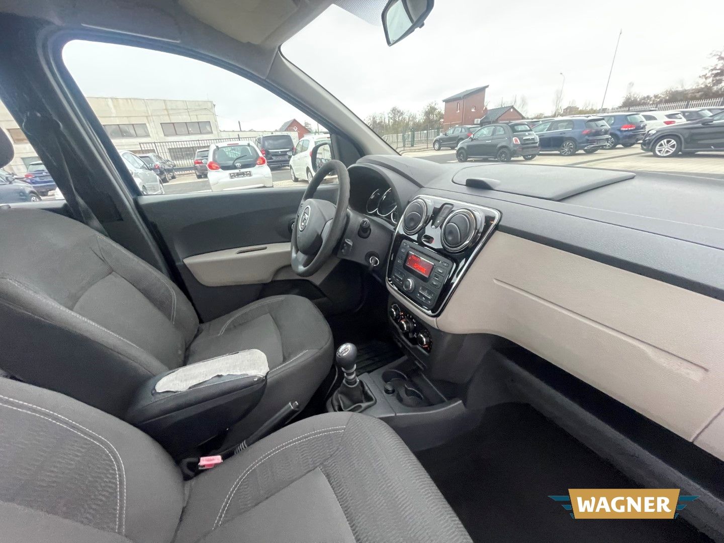 Fahrzeugabbildung Dacia Lodgy Laureate 4x2 1.5 dCi 110 FAP Klimaanlage