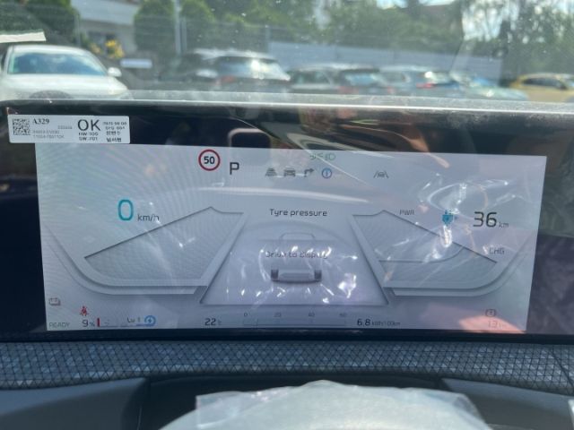 Fahrzeugabbildung Kia EV6 Basis 2WD Elektro 77,4 *WP*AIR*COM*ASS*SND*D