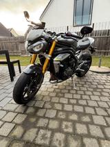 Triumph Speed Triple 1200 RS Top 1. Hand grau  Festpreis - TRIUMPH RS
