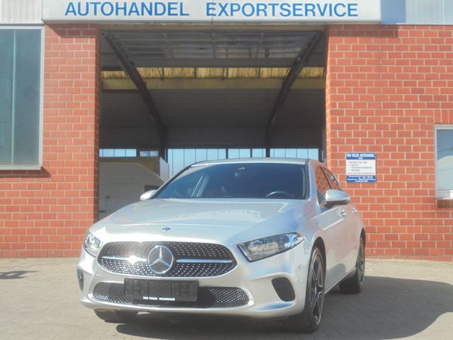 Mercedes-Benz A 220 Premium Plus 140kw Automatik, Leder, DiGi