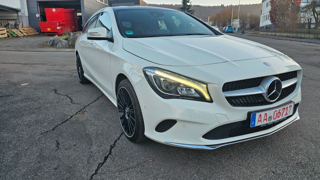Image of Mercedes-Benz CLA Shooting Brake