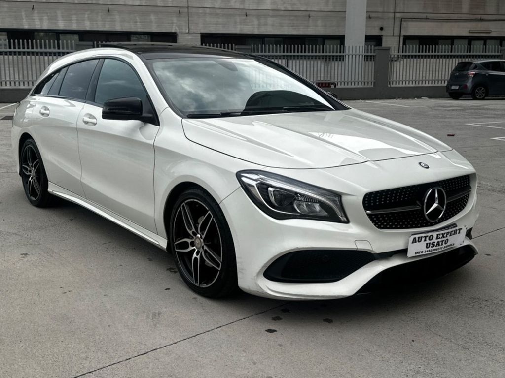 Image of Mercedes-Benz CLA 200