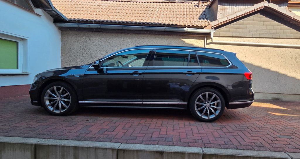 Image of Volkswagen Passat
