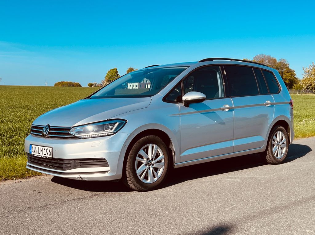 Image of Volkswagen Touran