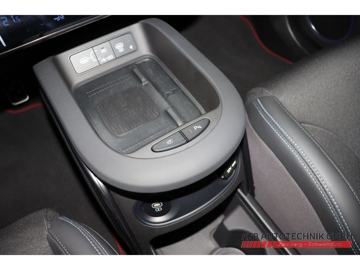 Fahrzeugabbildung Hyundai IONIQ 5 N 84kWh Batterie 609PS SOH 99,2% HUD Nav