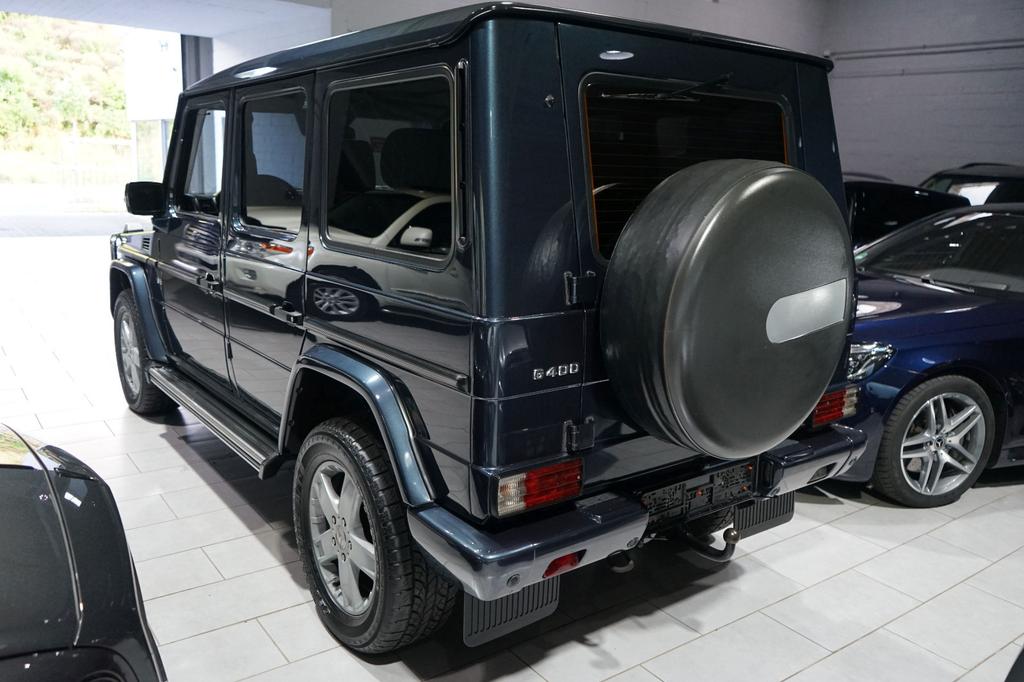 Mercedes-Benz G 400