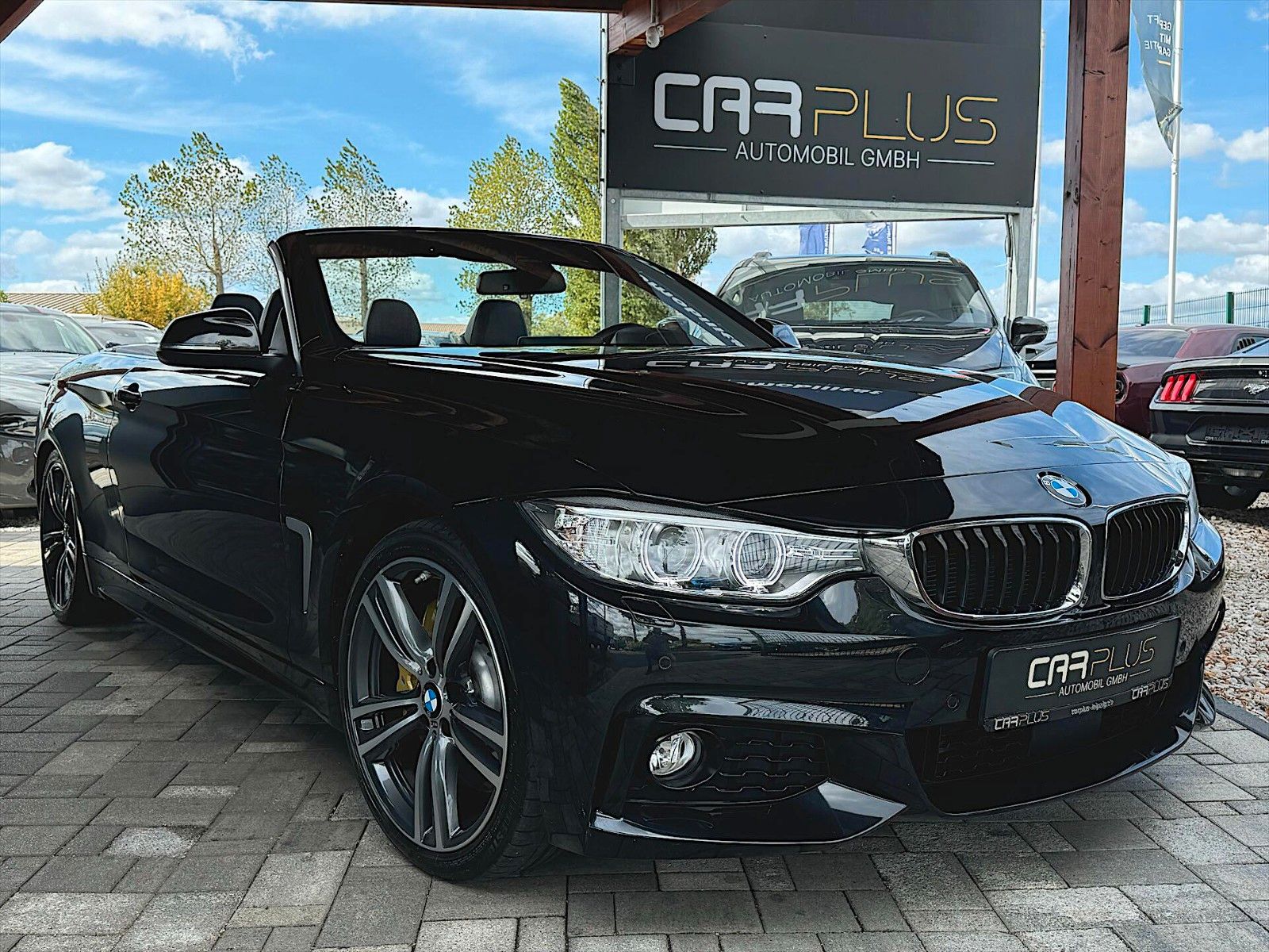 Fahrzeugabbildung BMW 435i xDrive M Sport Cabrio Performance *ACC*LED*