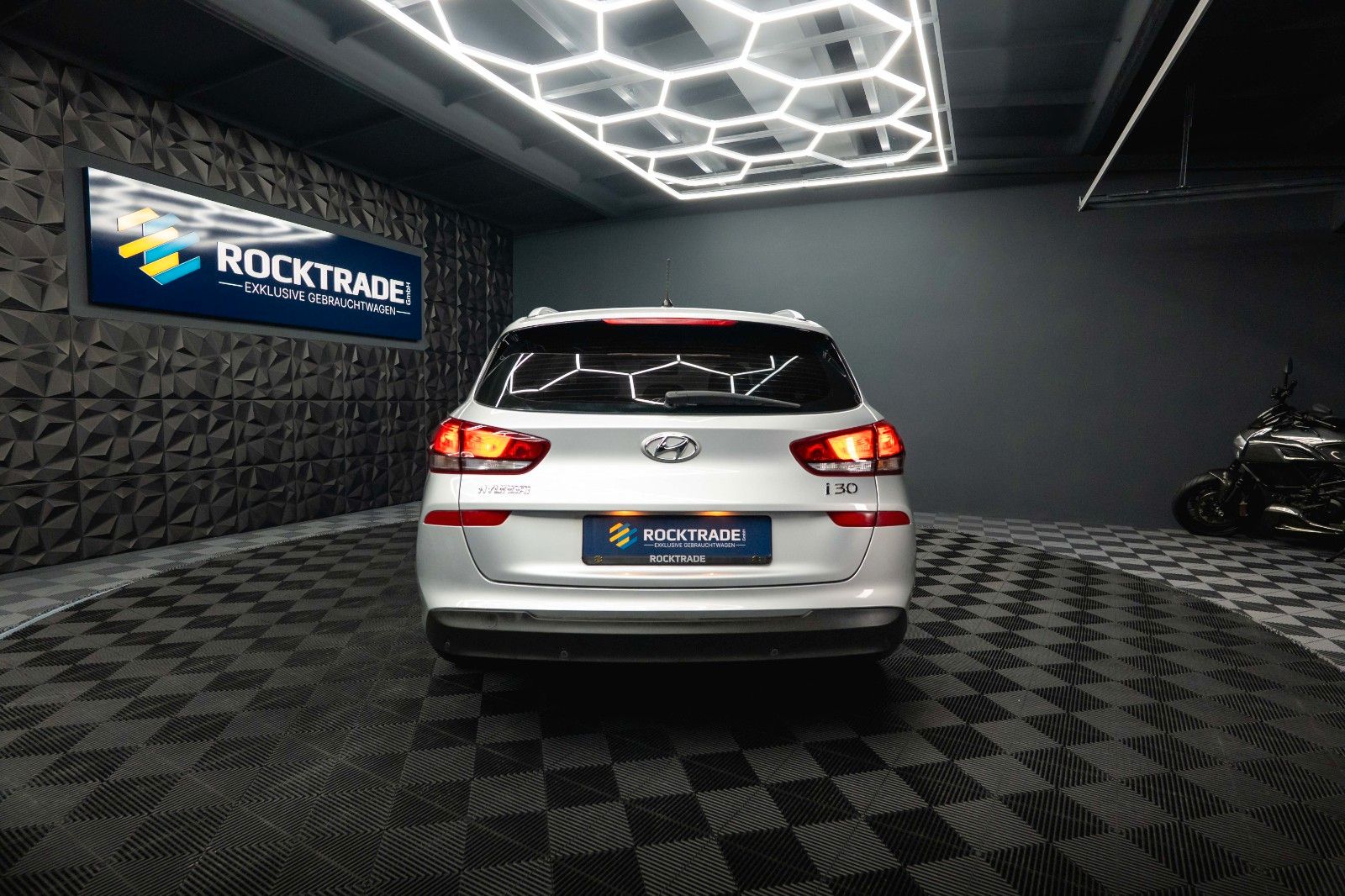 Fahrzeugabbildung Hyundai i30 cw Select Sport *1.Hand*Top Zustand*Klima*