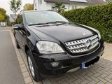 Mercedes-Benz ML 320 CDI 4MATIC XENON PANO SCHECKHEFT TÜV NEU - Mercedes-Benz ML 320: Cdi 4matic