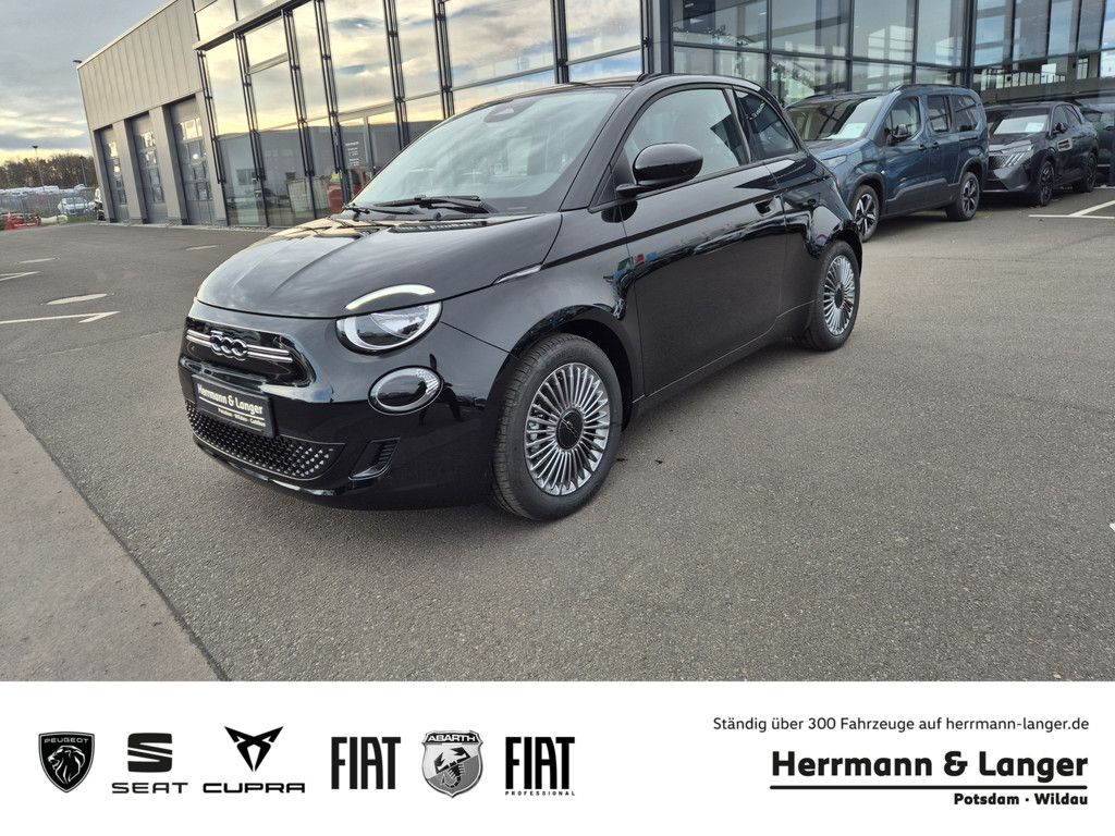 Foto: FIAT 500e (Fahrzeug-Nummer  X248572 (Hof))
