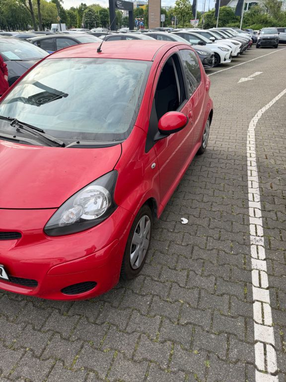 Toyota Aygo (X)