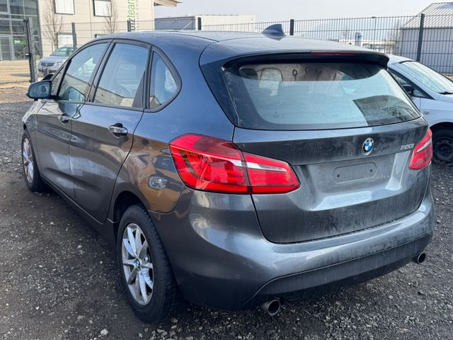 BMW 220 Baureihe 2 Active Tourer 220 i/PANORAMA/EU-6