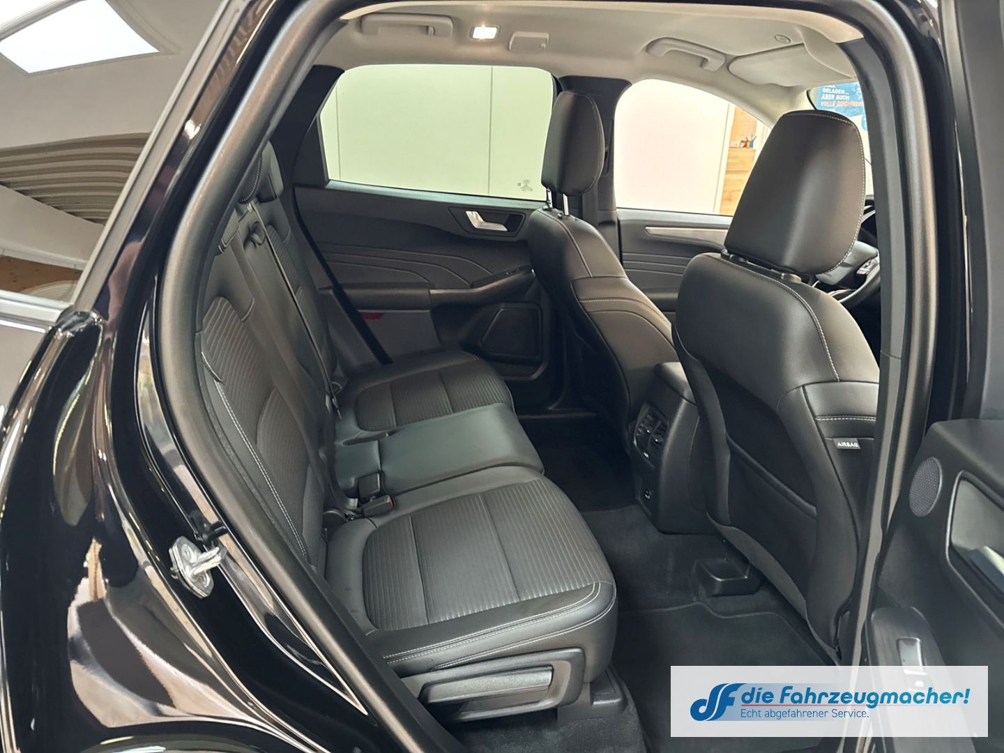 Fahrzeugabbildung Ford Kuga Titanium X Navi Digitales Cockpit Soundsyst