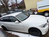 BMW 318 3 Touring 318d*MOTORSCHADEN*KETTE GERISSEN* - BMW: Motorschaden