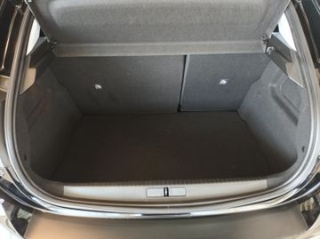 Fotografie des Opel Corsa F Elegance