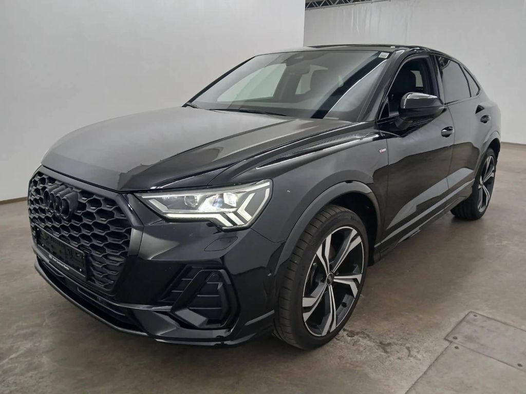 Image of Audi Q3